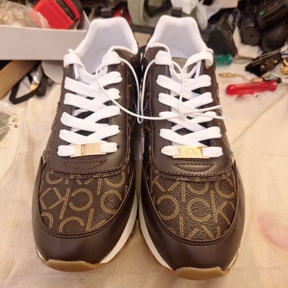 Calvin klein women shoes. New No Box. KCCarla3-R. 9.5 M - Picture 1 of 8